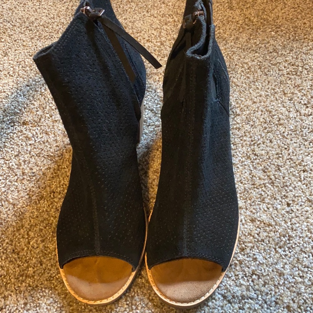 Black Toms Suede Booties